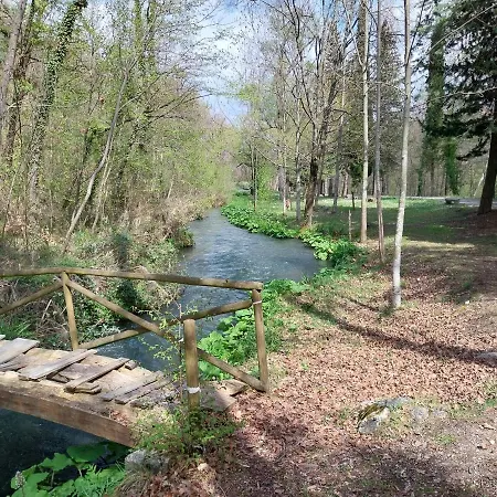 La Tana Di Tina Апартаменты *