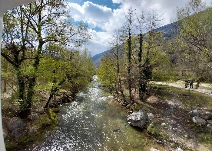 La Tana Di Tina * Пескокостанцо